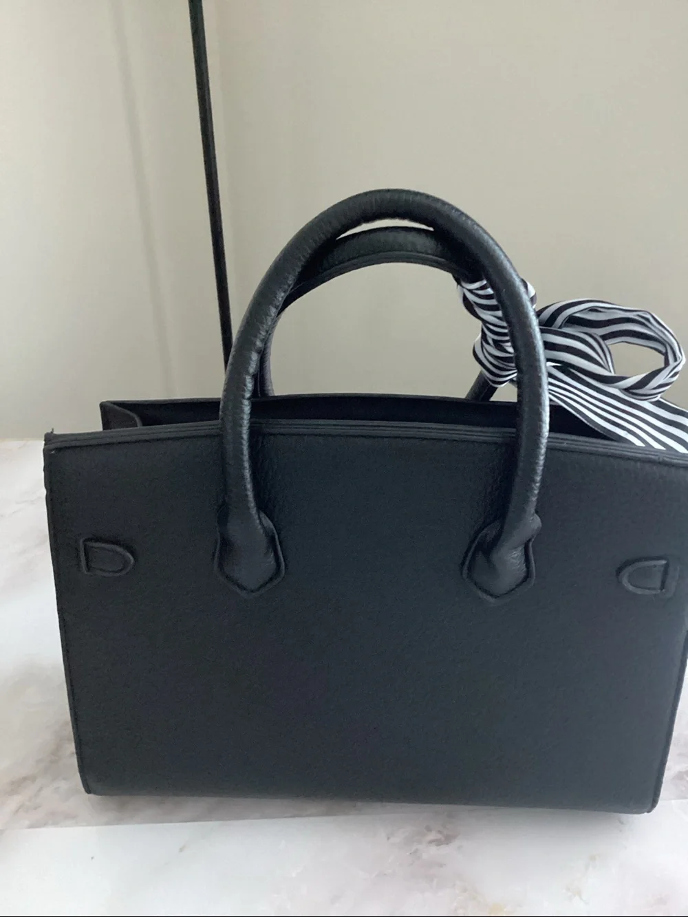 N/A silver hardware